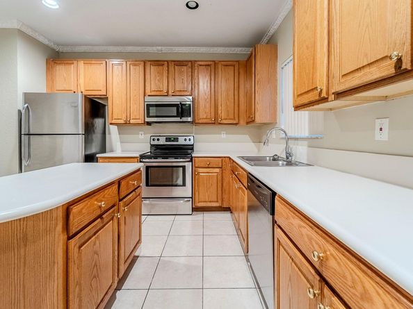 7478 NW 17th Dr, Hollywood FL 33024