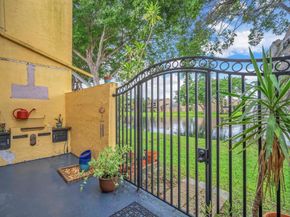1550 NW 93rd Ave 297, Pembroke Pines FL 33024
