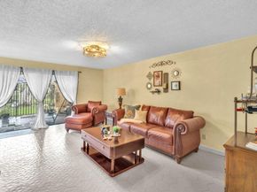 1550 NW 93rd Ave 297, Pembroke Pines FL 33024