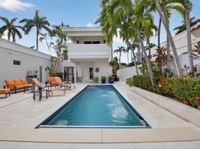 17069 Royal Cove Way, Boca Raton FL 33496