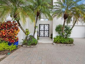 17069 Royal Cove Way, Boca Raton FL 33496