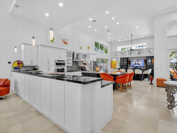 17069 Royal Cove Way, Boca Raton FL 33496
