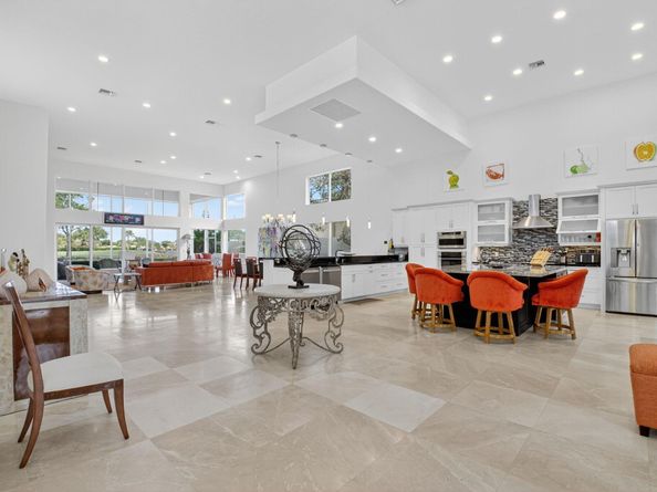 17069 Royal Cove Way, Boca Raton FL 33496