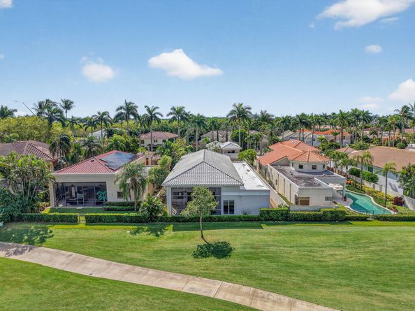 17069 Royal Cove Way, Boca Raton FL 33496