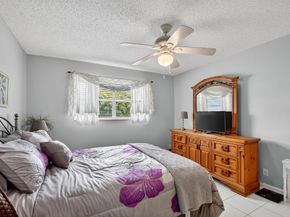 204 Oxford 300, West Palm Beach FL 33417