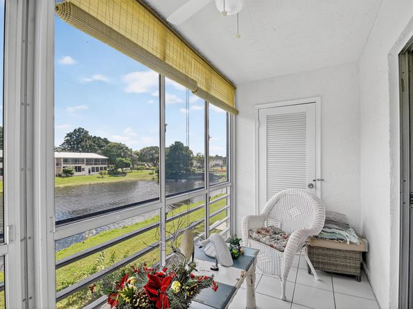 204 Oxford 300, West Palm Beach FL 33417