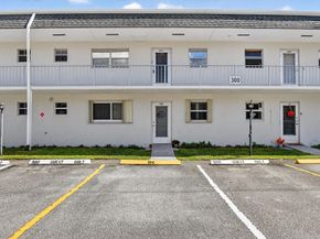 204 Oxford 300, West Palm Beach FL 33417