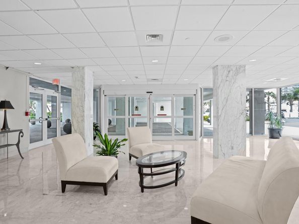 3300 NE 36th St 201, Fort Lauderdale FL 33308