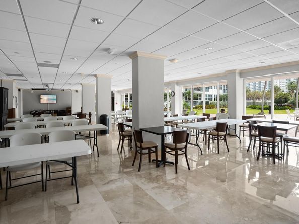 3300 NE 36th St 201, Fort Lauderdale FL 33308