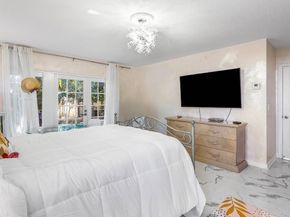 800 Lagoon Lane, Lantana FL 33462