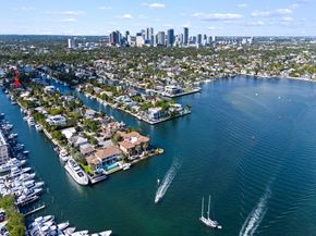 1618 SE 14th St, Fort Lauderdale FL 33316