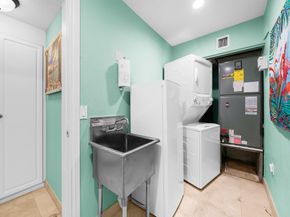 1618 SE 14th St, Fort Lauderdale FL 33316