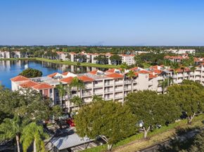 6121 Pointe Regal Circle 301, Delray Beach FL 33484