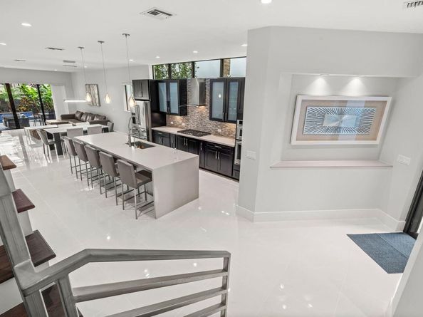 928 NE 16th Ave 928, Fort Lauderdale FL 33304