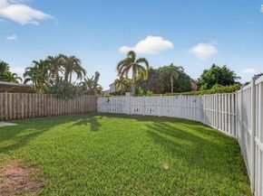 3407 Bonito Ln, Margate FL 33063