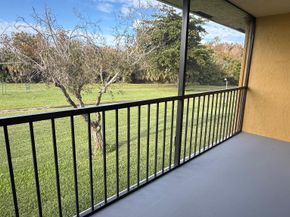 1536 W Meadows Circle W, Boynton Beach FL 33436