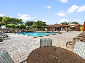 9270 Vista Del Lago E27, Boca Raton FL 33428