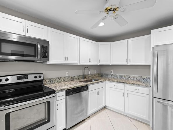 9270 Vista Del Lago E27, Boca Raton FL 33428