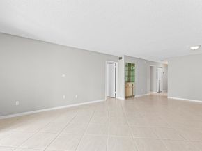 9270 Vista Del Lago E27, Boca Raton FL 33428