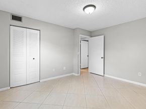 9270 Vista Del Lago E27, Boca Raton FL 33428