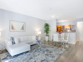 802 W Windward Way 206, Lantana FL 33462