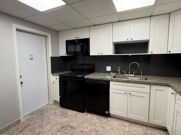 2601 S Course Dr 104, Pompano Beach FL 33069