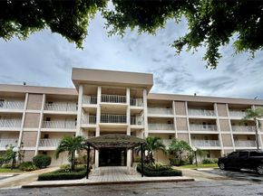 2601 S Course Dr 104, Pompano Beach FL 33069