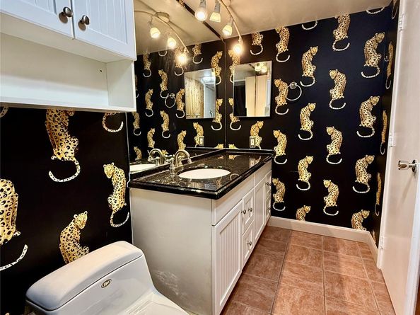 2601 S Course Dr 104, Pompano Beach FL 33069