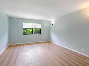 341 Lakeview Drive 203, Weston FL 33326
