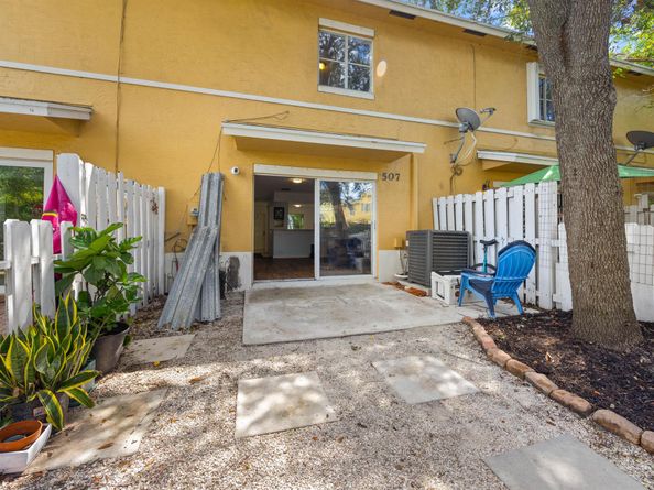 507 E Coast Avenue, Lantana FL 33462