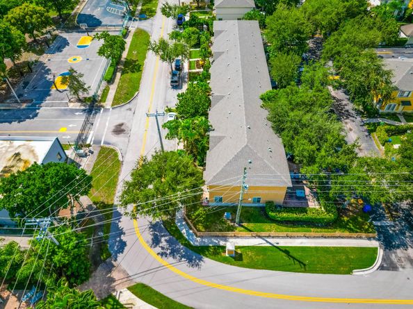 507 E Coast Avenue, Lantana FL 33462
