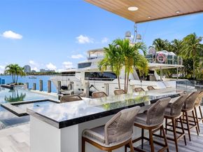1845 SE 7th Street, Fort Lauderdale FL 33316