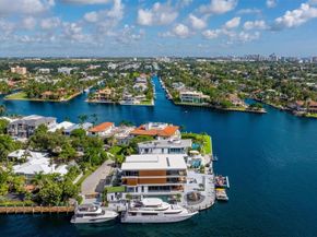 1845 SE 7th Street, Fort Lauderdale FL 33316