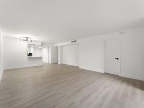 441 NE 195th St 302, Miami FL 33179