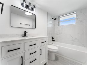 441 NE 195th St 302, Miami FL 33179
