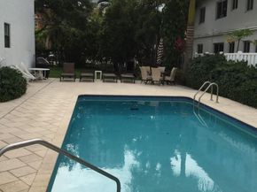 520 Orton Ave 104, Fort Lauderdale FL 33304