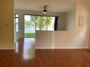 7835 Springfield Lake Drive, Lake Worth FL 33467