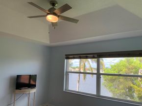 7835 Springfield Lake Drive, Lake Worth FL 33467