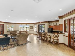 5021 Wiles Rd 202, Coconut Creek FL 33073