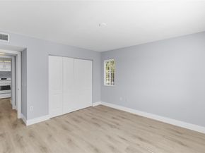 5021 Wiles Rd 202, Coconut Creek FL 33073