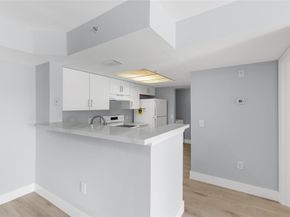 5021 Wiles Rd 202, Coconut Creek FL 33073