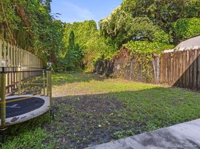 4024 NW 23rd Ct, Miami FL 33142