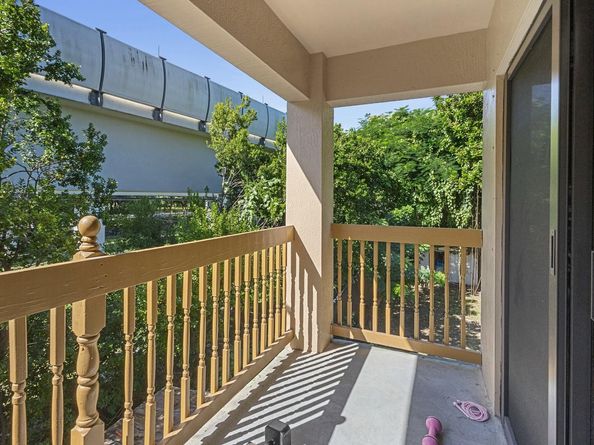 4024 NW 23rd Ct, Miami FL 33142