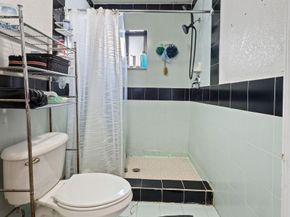 4024 NW 23rd Ct, Miami FL 33142