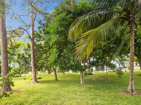 6301 Silver Moon Ln, Greenacres FL 33463