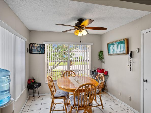 6301 Silver Moon Ln, Greenacres FL 33463