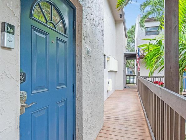 149 NW 70th Street 108c, Boca Raton FL 33487