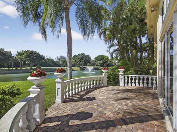213 Coconut Key Drive, Palm Beach Gardens FL 33418