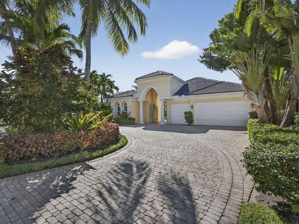 213 Coconut Key Drive, Palm Beach Gardens FL 33418