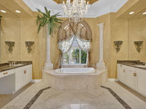 213 Coconut Key Drive, Palm Beach Gardens FL 33418